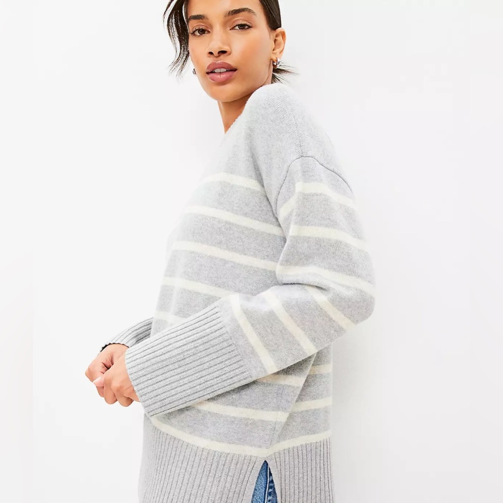 NWT LOFT Striped Modern Tunic Sweater ~ XS - Picture 1 of 3
